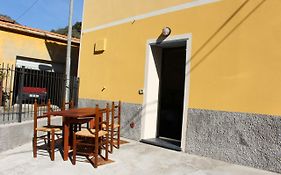 CASAMIA con giardino
